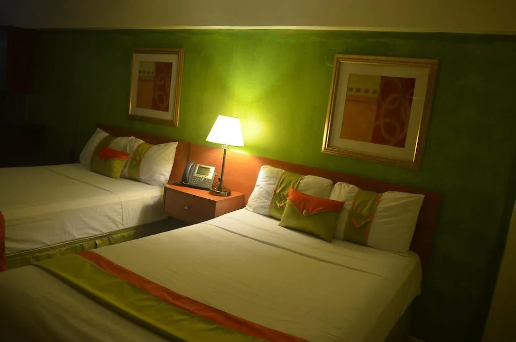 Suites Ocho Rios